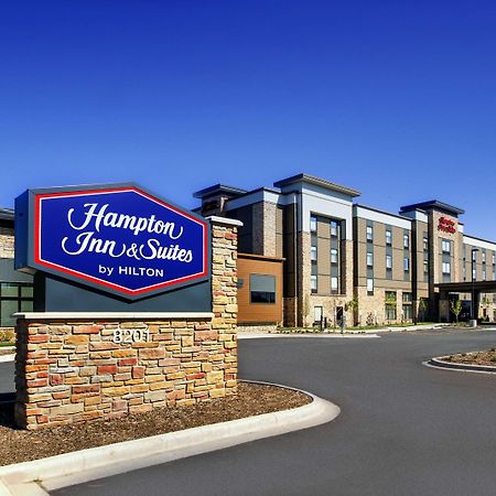 Hampton Inn & Suites Milwaukee West West Allis Екстериор снимка