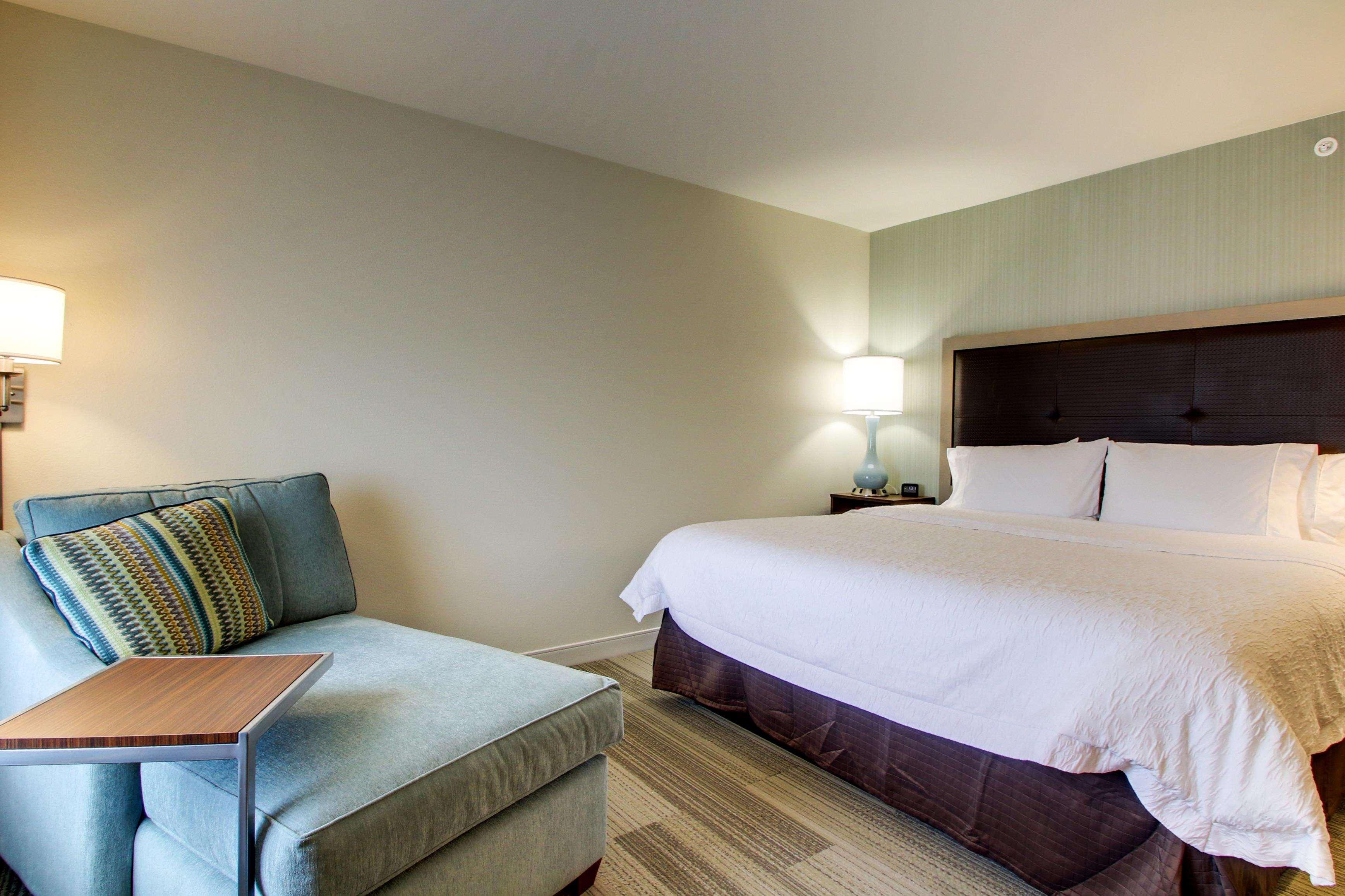 Hampton Inn & Suites Milwaukee West West Allis Екстериор снимка