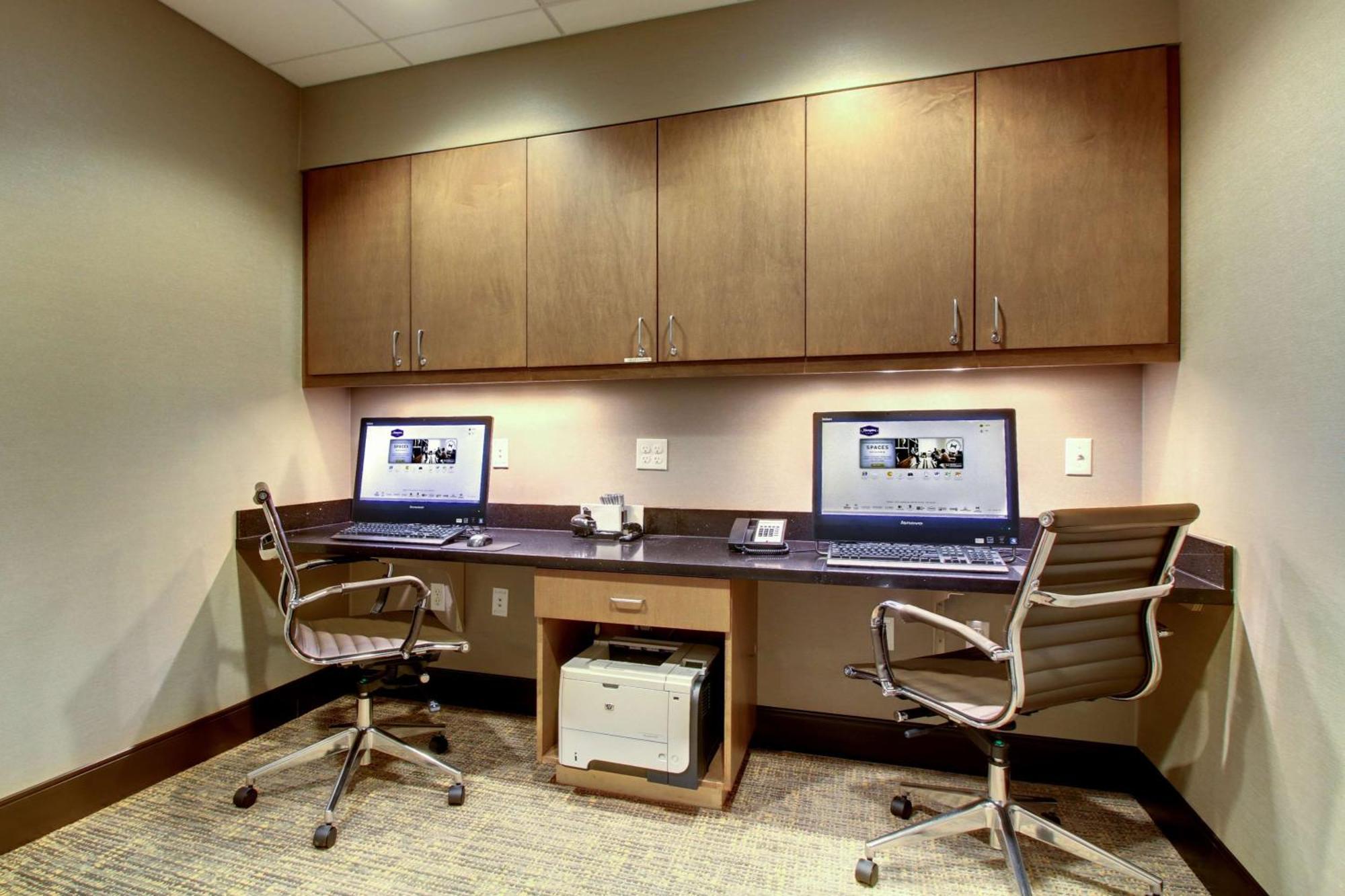 Hampton Inn & Suites Milwaukee West West Allis Екстериор снимка